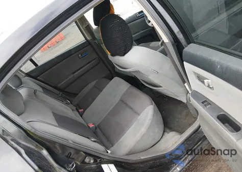 2007 Nissan Sentra 2.0S z USA, uszkodzony, nr VIN 3N1AB61E17L723030